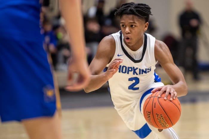 Photo by Earl Ebensteiner